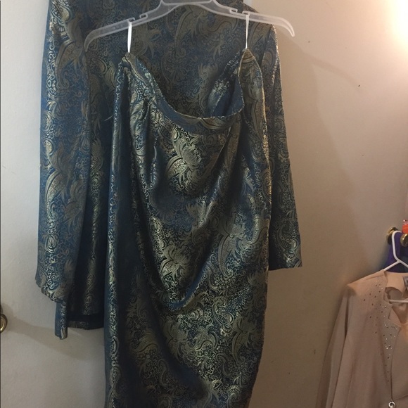 🔥Ultimate Special Occasion 🎉Woman’s 2pc Suit 🔥 - Picture 8 of 8